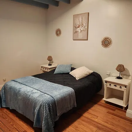 Domaine De Poulharies - Carignan Καρκασόν